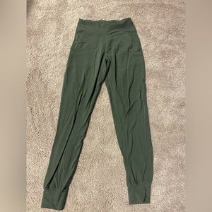 lululemon joggers